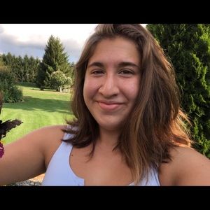 Meet your Posher, Rachel